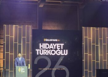 Hidayet Türkoğlu: Bu onuru, Ay-yıldızlı formayı gururla taşımış tüm sporcular adına kabul ediyorum