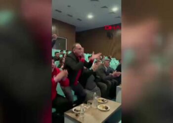 Rıza Kayaalp’in yakınlarının final müsabakası heyecanı