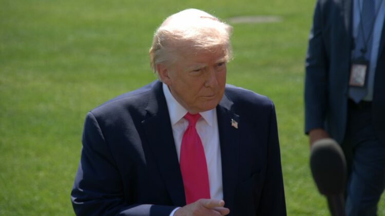 Trump: İran'la ateşkesi uzattık