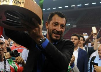 Karşıyaka'nın kaderi Ufuk Sarıca'dan geçecek
