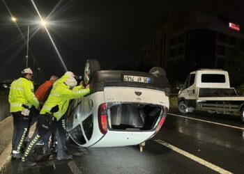 Alkollü sürücünün kullandığı otomobil takla attı