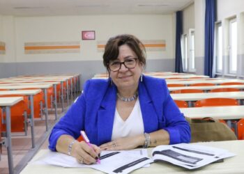 ‘Kız çocukları okumaz’ diye babası göndermedi, 36 yıl sonra üniversite sıralarında