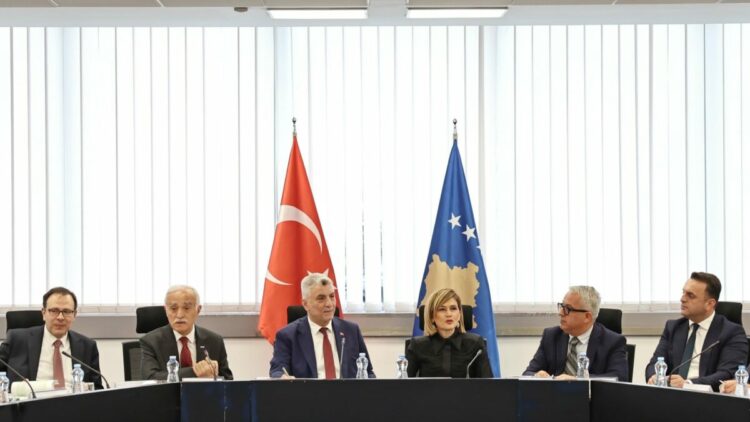 Ticaret Bakanı Bolat, Türkiye-Kosova Yuvarlak Masa Toplantısı’na katıldı
