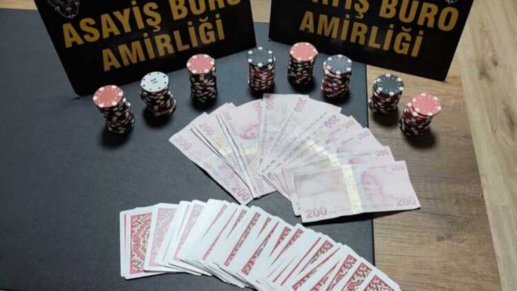 Aydın'da kumar oynayan 16 kişiye 185 bin 664 lira ceza