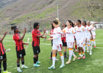 Yüksekova Spor, sahasında Galatasaray GAİN'i 2-1 mağlup etti