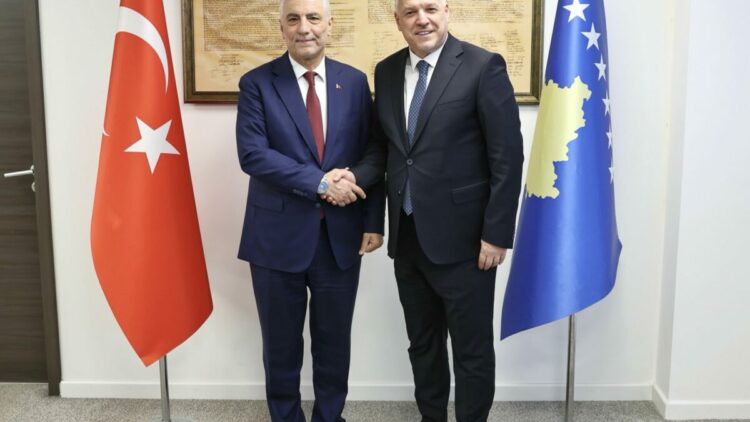 Ticaret Bakanı Bolat, Kosova Başbakan Yardımcısı Damka ile görüştü