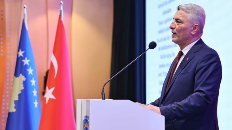 Ticaret Bakanı Bolat, Kosova’da temaslarda bulundu