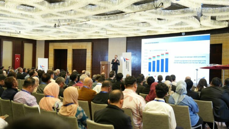 'Geleceğin Havacılık Ekosisteminde Türkiye Malezya İş Birliği' konferansı tamamlandı