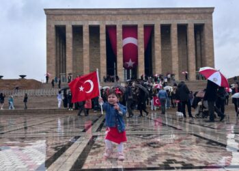 Anıtkabir'de '23 Nisan' coşkusu