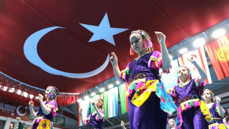 Samsun'da 23 Nisan coşkusu