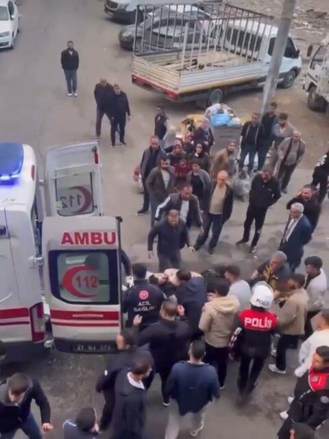 Tartıştığı grubun silahlı saldırısında öldü