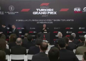 Gençlik ve Spor Bakanı Osman Aşkın Bak: Hep beraber Türkiye'nin gücünü tüm dünyaya göstereceğiz