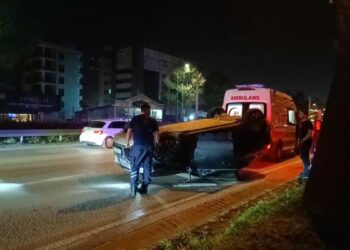 Bursa'da iki otomobil çarpıştı: 1 yaralı