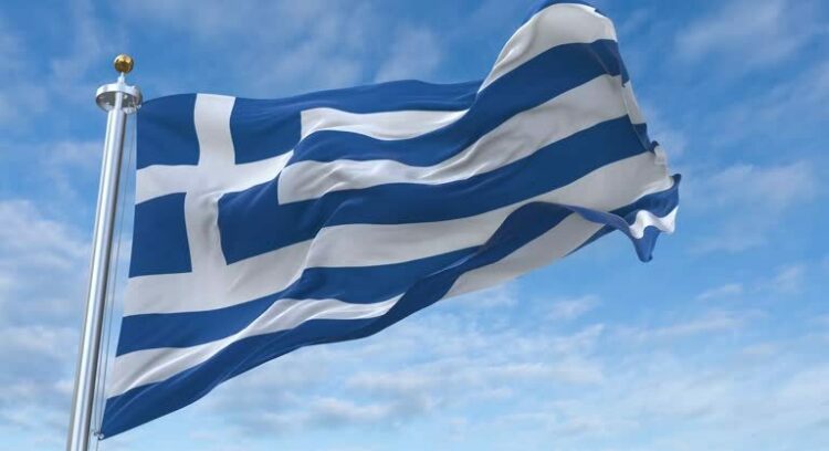 Yunanistan ve Fransa savunma iş birliği anlaşmasını yeniledi