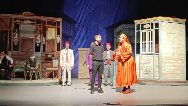 Dilekçeleri kabul edildi, Doğubayazıt'tan Iğdır'a tiyatro oyunu izlemeye gittiler