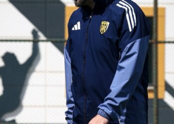 Aliağa FK'da Çetin gitti, Çavuş geliyor