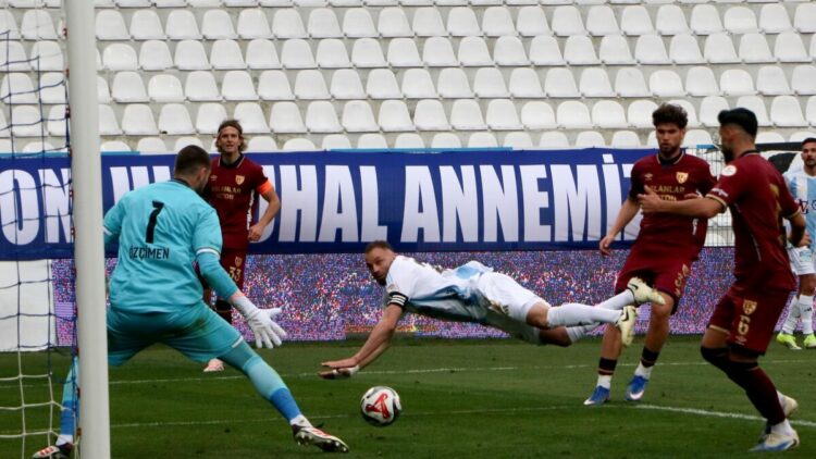 Erzurumspor FK – Özbeyli Bandırmaspor:  1-1