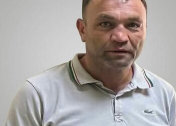 Tartıştığı kardeşini tabanca ile öldürdü