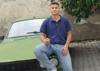 Tartıştığı komşusu tarafından bıçaklanarak öldürüldü