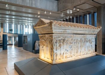 Kolezyum'da Troya temalı sergi