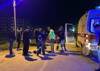 Polisin lastiklerine ateş ederek durdurduğu otomobilde uyuşturucu ele geçirildi