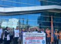 Bayraklı Belediyesi'nde memurlar eylemde