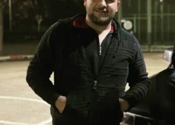 Park edip uyudukları otomobilin arka koltuğunda ölü bulundu