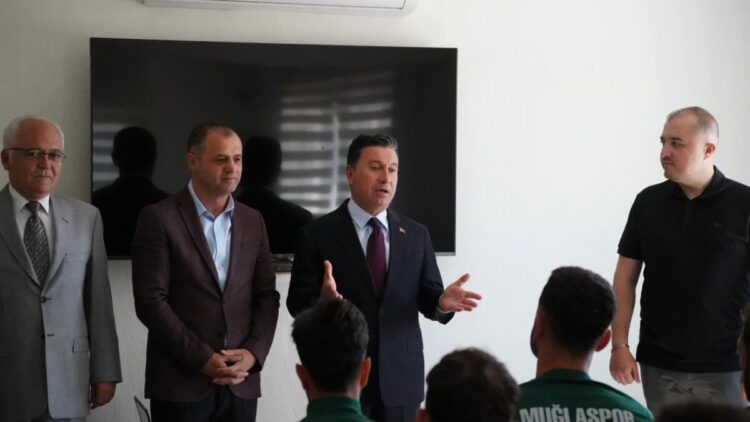 Muğlaspor'a Başkan Aras'tan moral