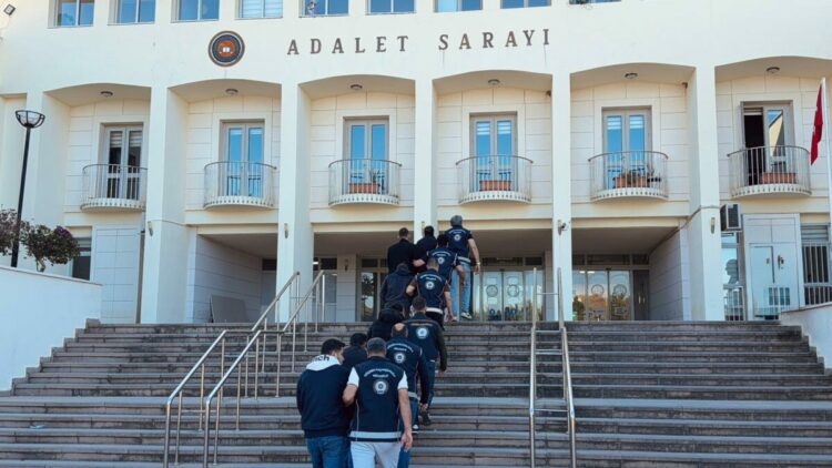 Bodrum’da göçmen kaçakçılığı operasyonu: 4 tutuklama