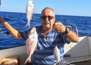 Mersin'de denizde 2 erkek cesedi bulundu