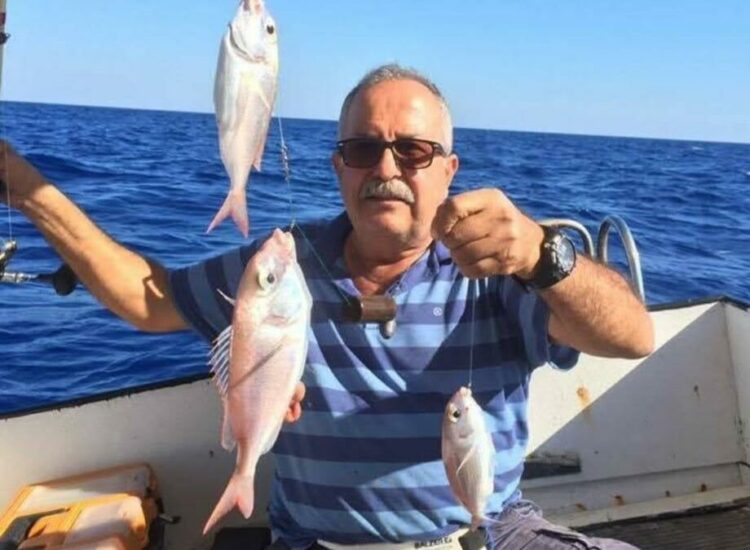 Mersin'de denizde 2 erkek cesedi bulundu