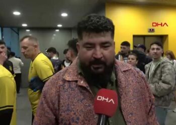 Şarkıcı Eypio: Sergen hoca yeni transferlerle çok güzel bir şey yapacak