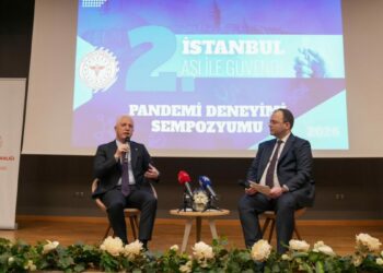 Vali Gül: Bir başarı hikayesi anlatıyorsak, bunun ana aktörü sağlık çalışanlarıdır