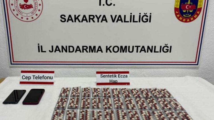 Sakarya’da uyuşturucu operasyonunda 4 tutuklama