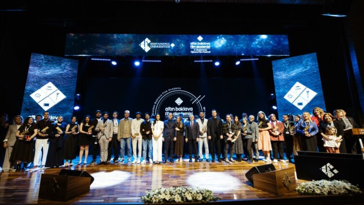 Altın Baklava Film Festivali’nde ödüller sahiplerini buldu