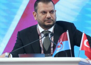 Ertuğrul Doğan: Kendi ışığımızı kendimiz yakarız