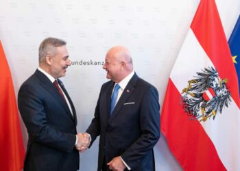 Dışişleri Bakanı Fidan, Avusturya Şansölyesi Stocker ile görüştü