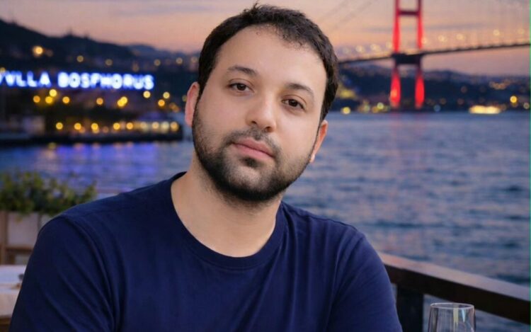 Müzik öğretmeni, okul pansiyonundaki odasında ölü bulundu