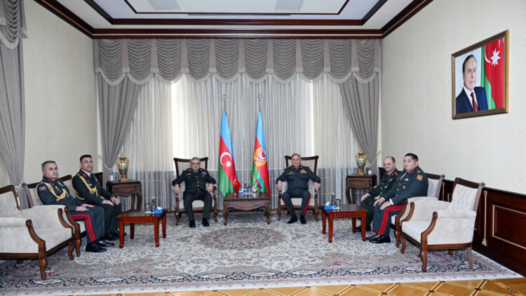 Kara Kuvvetleri Komutanı Orgeneral Tokel, Azerbaycan'da temaslarda bulundu