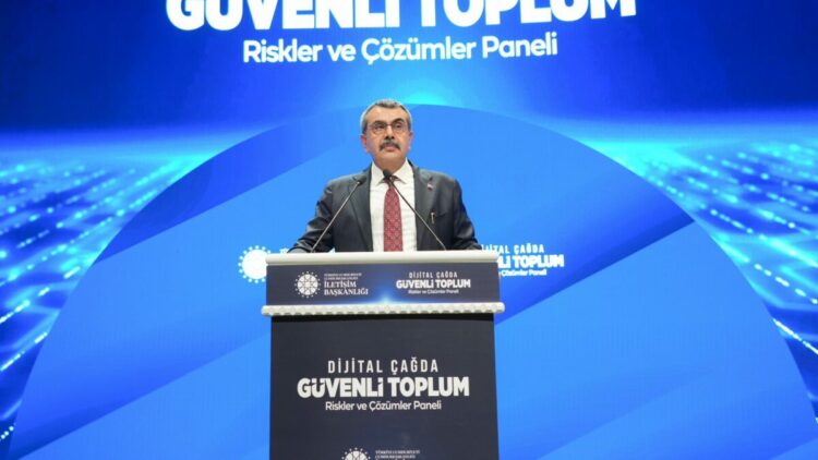 Bakan Tekin: Türkiye Yüzyılı Maarif Modeli'nin odağında 'iyi insan' profili var