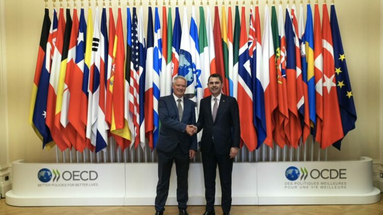 Bakan Kurum, OECD Genel Sekreteri Cormann ile görüştü