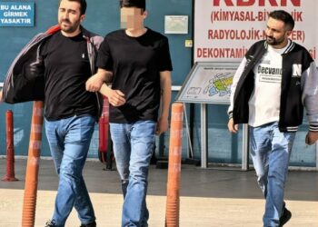 Oto tamirhanesindeki tüfekli saldırının şüphelisi: Babamı darbettiği için vurdum