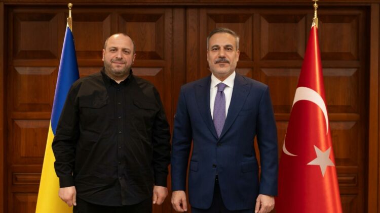 Bakan Fidan, Ukrayna Milli Güvenlik ve Savunma Konseyi Sekreteri Umerov ile görüştü