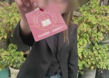 Ataşehir'de tartıştığı sürücüye sahte hakim kartı gösteren şüpheli hakkında soruşturma başlatıldı