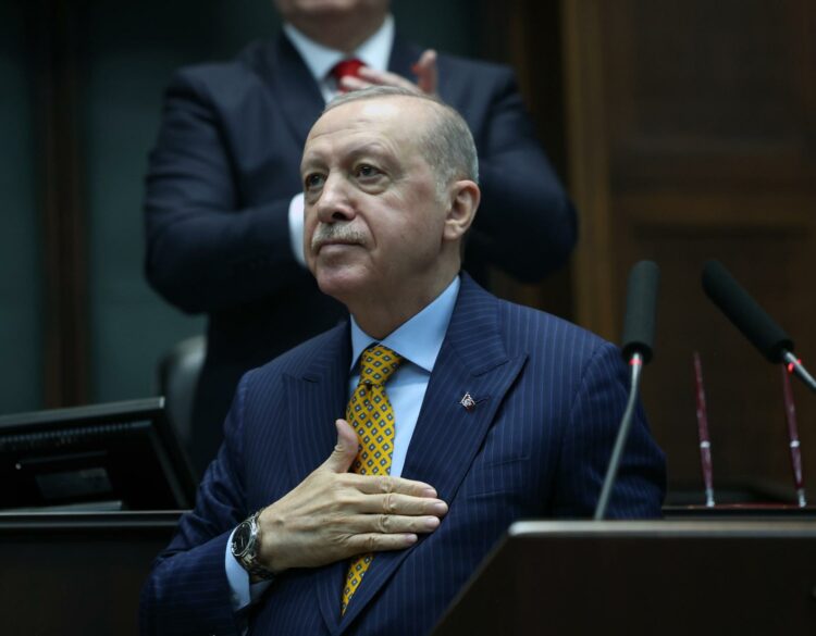 Cumhurbaşkanı Erdoğan: Hiçbir güç Türkiye’ye ve Türkiye Cumhurbaşkanına parmak sallayamaz