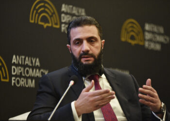 Ahmed Şara: Suriye'nin kuzeyi yabancı askerlerden boşalmış durumda