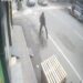 Yol kenarındaki paletlere çarpan bisikletin sürücüsü takla atıp düştü