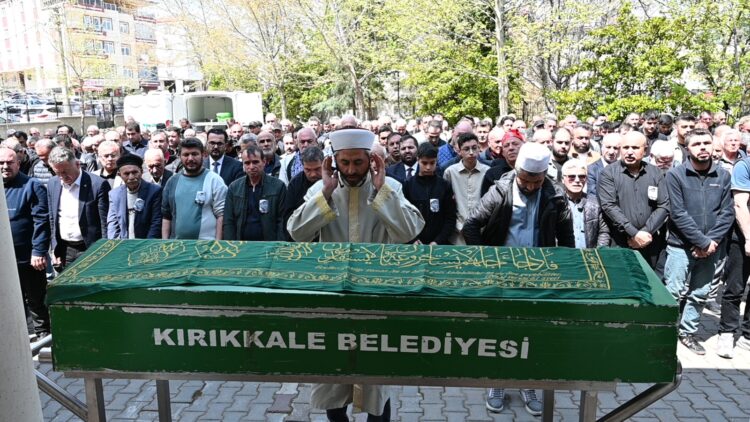 Yangında ölen teknisyen, Kırıkkale'de toprağa verildi