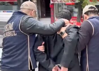 FETÖ'nün firari ismi İstanbul'da yakalandı