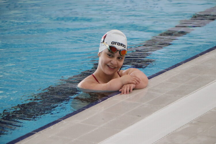 Milli yüzücü Meryem, 2028 Yaz Paralimpik Oyunları’nda Türk bayrağını dalgalandırmayı hedefliyor